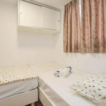Dom wakacyjny Mobile Homes Bella *